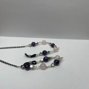 Elegant Purple and White Glasses String